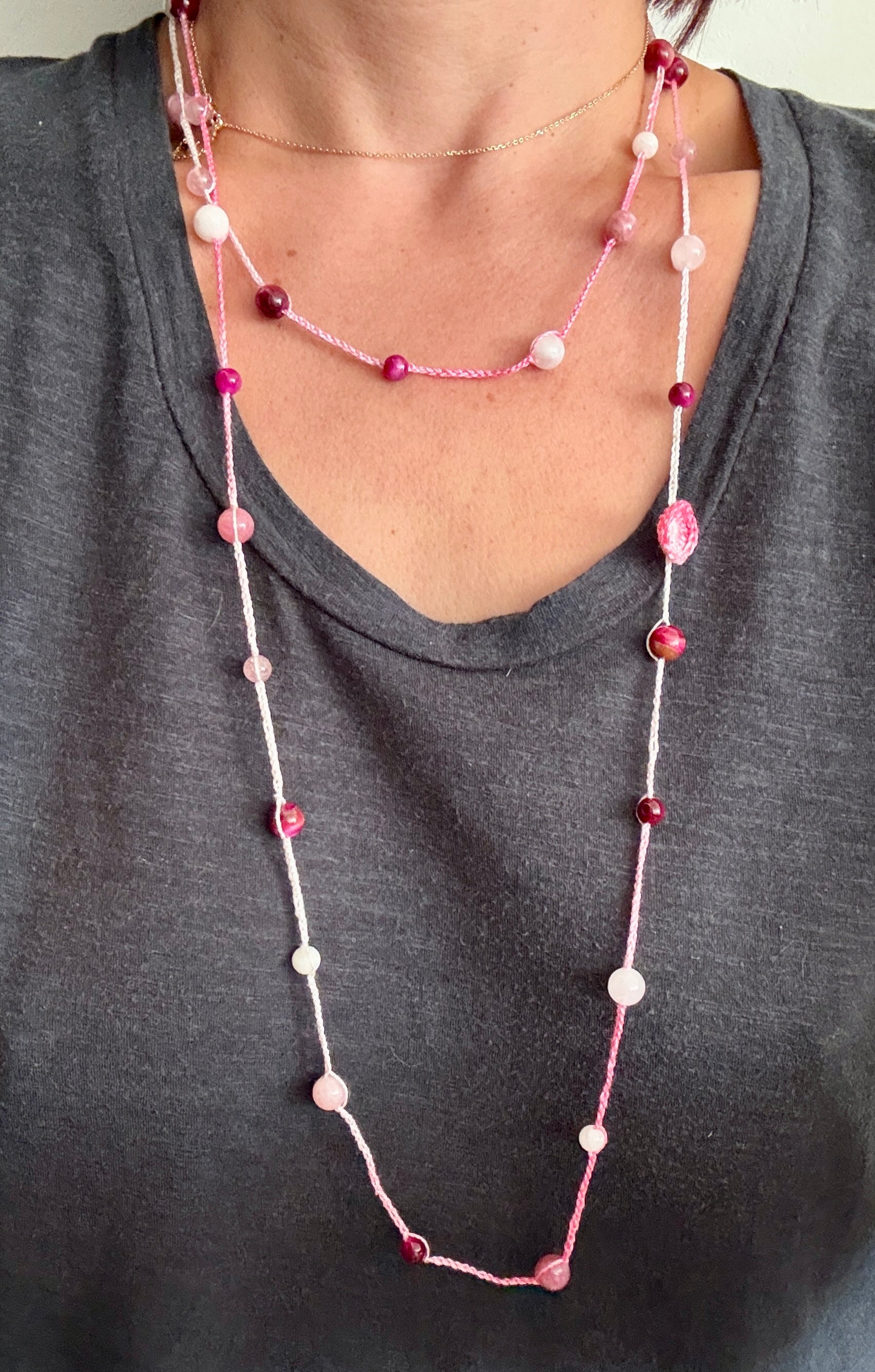 Sautoir crochet et pierres naturelles