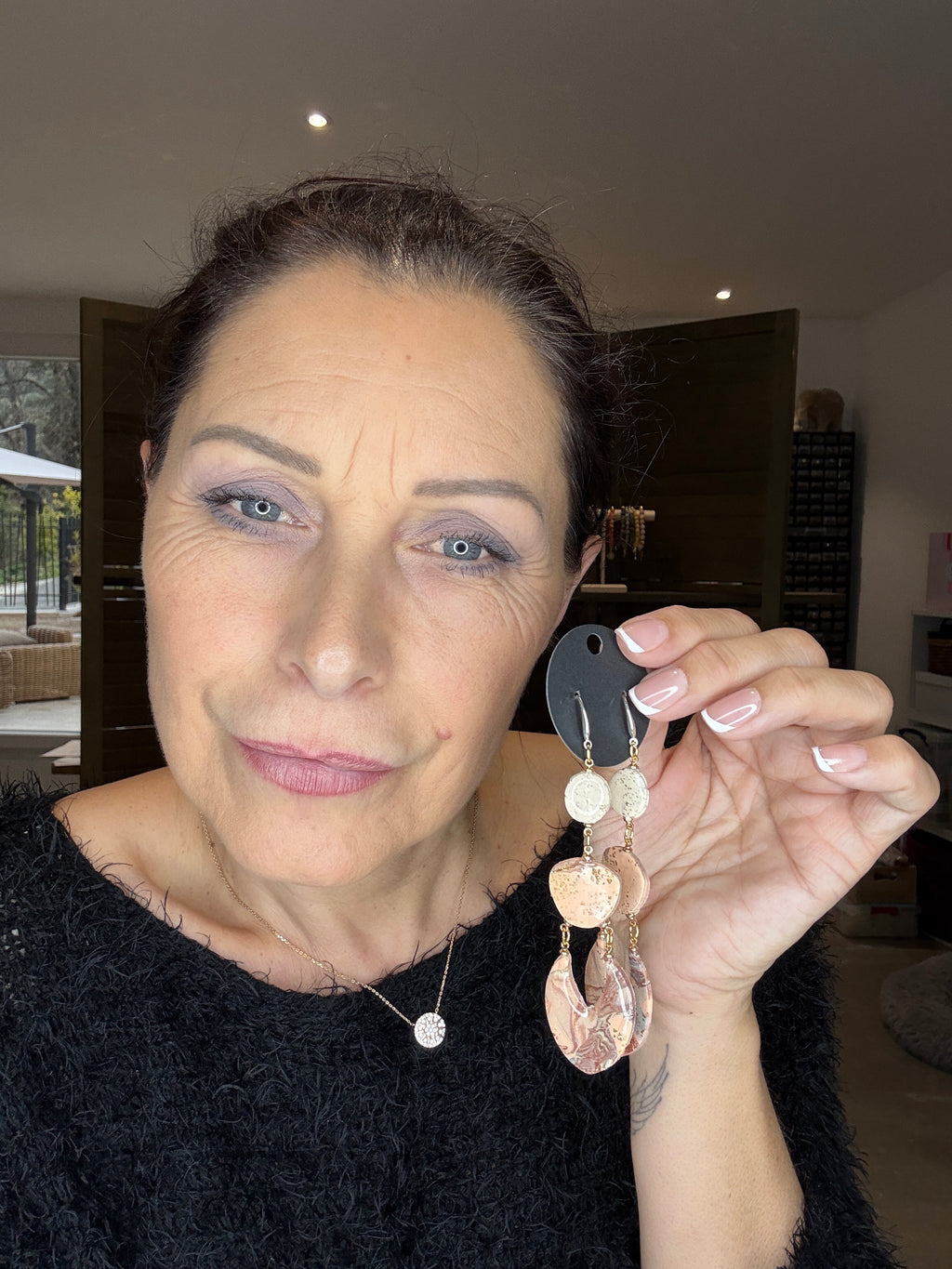 CALYPSO - Boucles d'oreilles longues saumon