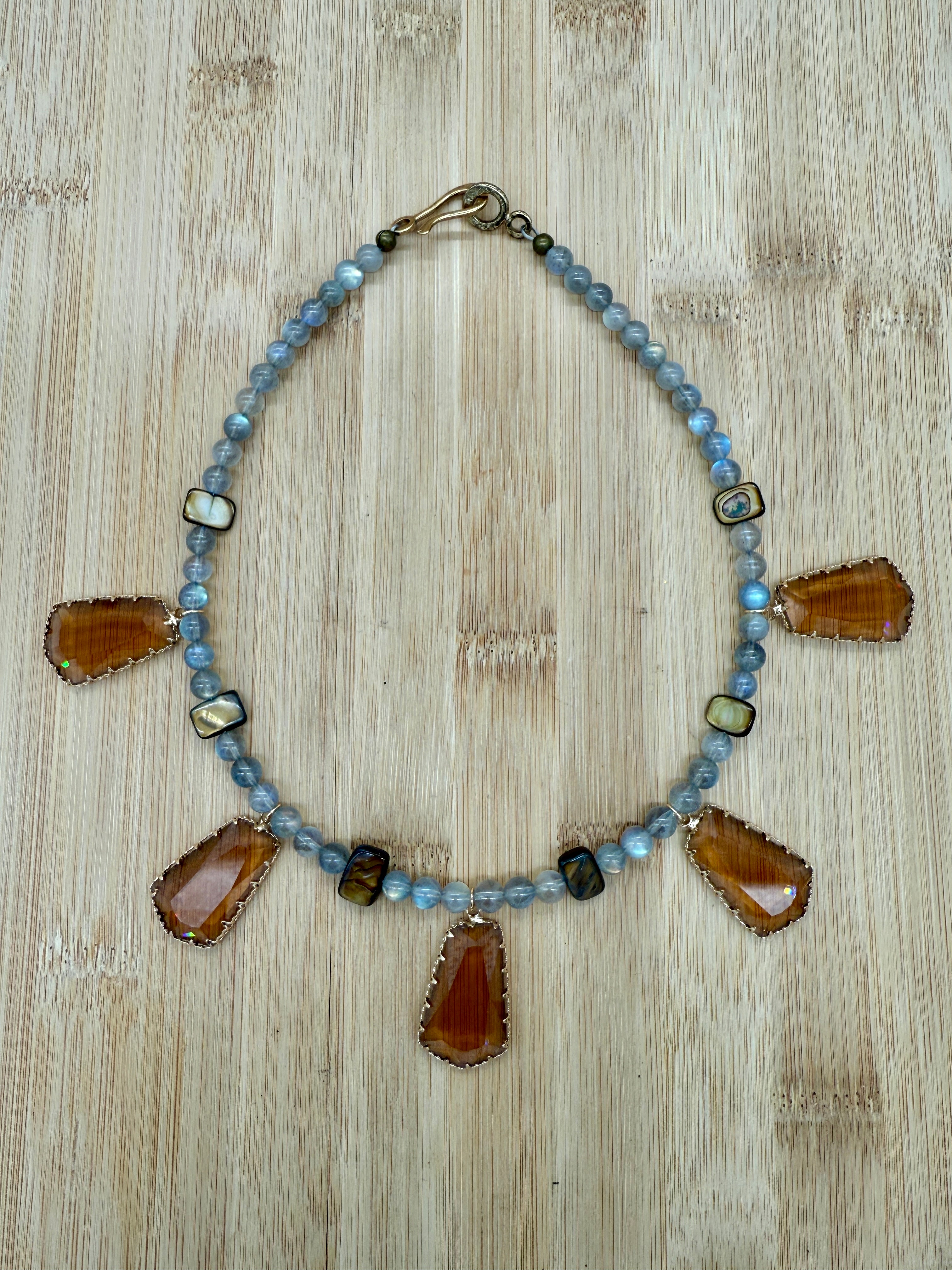 collier-labradorite-cristaux