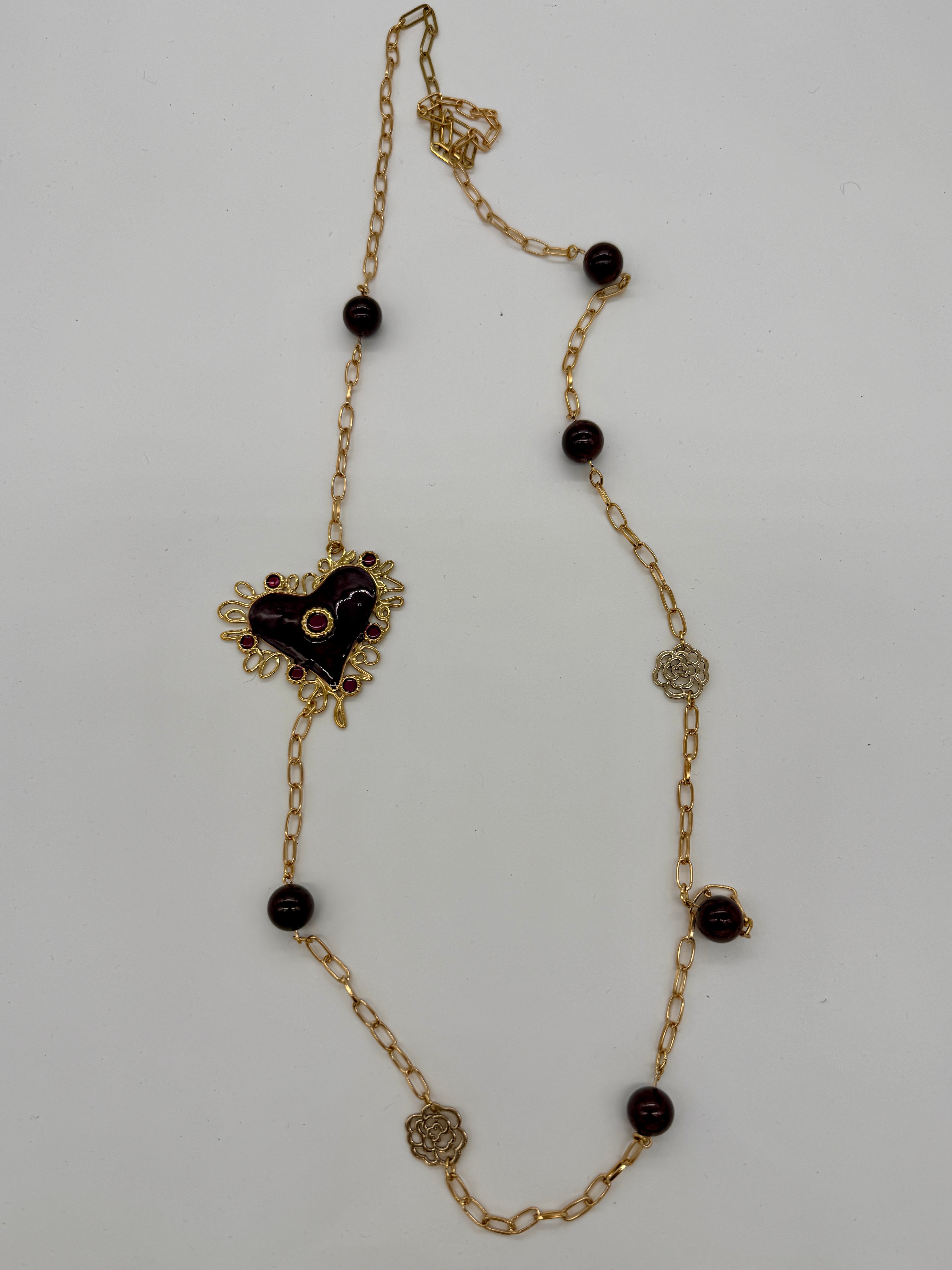 Sautoir grenat coeur doré